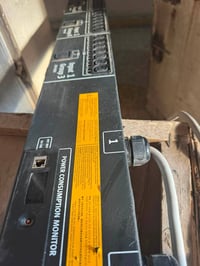 للبيع  سيرفرات متنوعة dell و hp   R730xd  R720 XD  R720  R710  R620  R...