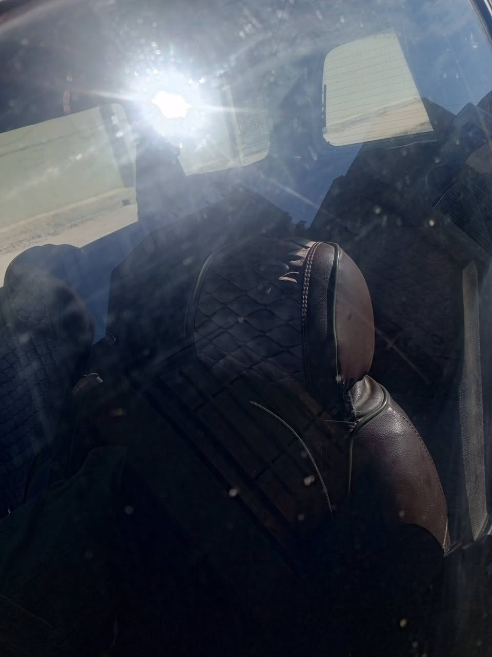 نيسان صني موديل 91 باسمي شرط الوكاله والتحويل السعر 35 وبمجال *********** بي واتساب
