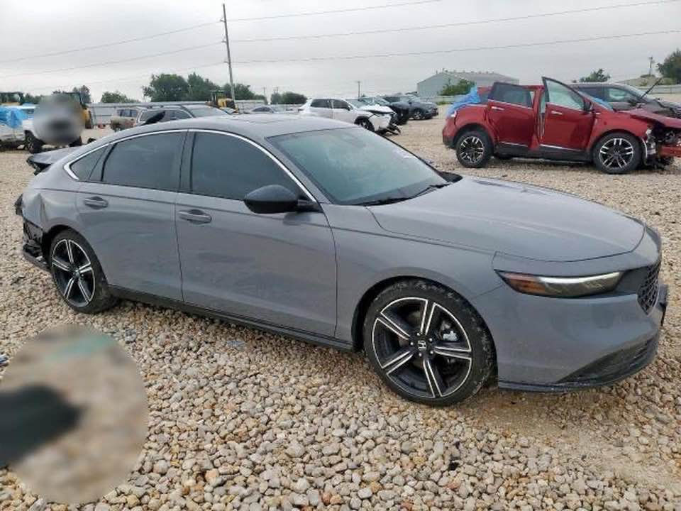 السلام عليكم هوندا اكورد 2024 سبورت وارد امريكي

Honda accord hybrid sport 2024 2.0

       حجم المكينه : 2000 هايبرد

الضرر  :  صندوق 

لايرباك  : سليم مطاك ولا ايرباك

المسافه المقطوعه : 35000 ميل 

#مواصفات

1. هيترات بالكشنات حار بارد

2 شاشة

3.فتحه

4. كامرا

5. كشن السايق كهرباء  

6. رادارات 360 

7. تحديد مسار

8. شفتات بالاستيرن

9. هندبريك بصمه

10.لايتات زنون  

11. نظام ايكو   سبورت  

12.جنح خلفي 

13.لايتات لد   بكلايت لد

14.ويل كب

15.بصمة ابواب

16.كشنات جلد احمر

#السعر : ٢١٥ $ 

تفاصيل اكثر هذا رقم الاتصال ***********
                               واتساب ***********

مكاني بغداد المدائن
