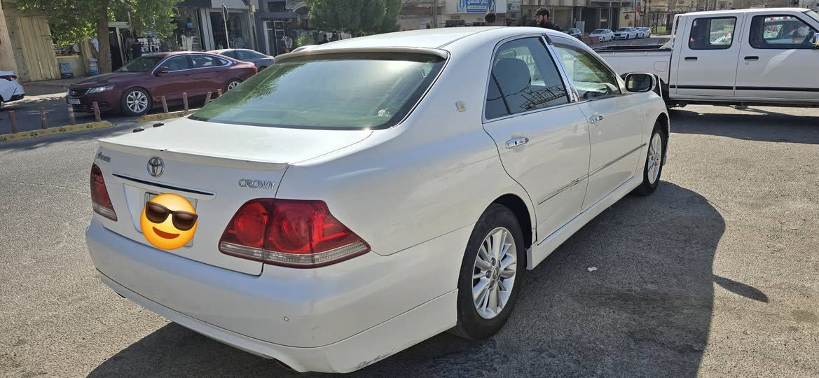 سلام عليكم 
شاهينة اصولي رقم بصرة 
كفالة عامة من كص ومن نقل ومن عيب شرعي فقط ضربة خفيفة بجاملغ الخلفي قبق بانزين
العنوان. السيارة / السماوة
شرط وكالة / مبايعات
السعر 117 بيها مجال حق جيه
ترهم مراوس حسب قناعة
***********//***********
