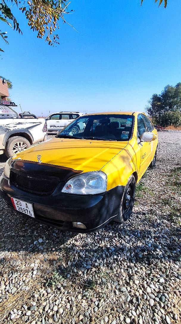 السلام عليكم اوبتره موؤسسه بلاد اصفر 2010
كير اوتو محرك بانزين +منضومه غاز 60لتر 
ضرر جاملغ امامي تجاري بدون دواخل +ضربه يم بكلايت جه السايق سنويه بسمي ومشروع وطني لغايه 2030 كاعيه مدوشمه وسقف مغلف
 باتري وصدر كامل مع مشط قبل شهر بدلتهن 
تايرات جدد
بطاقه بانزين بيها سيارة جاهزه كوبل للشارع السعر72 وبيها مجال عنوان كركوك  للانتصال *********** كركوك, العراق
