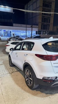 للبيع سبورتج 2021 خليجي وكالة الدولية  ماشية 35.600km كشنات الاماميه ك...