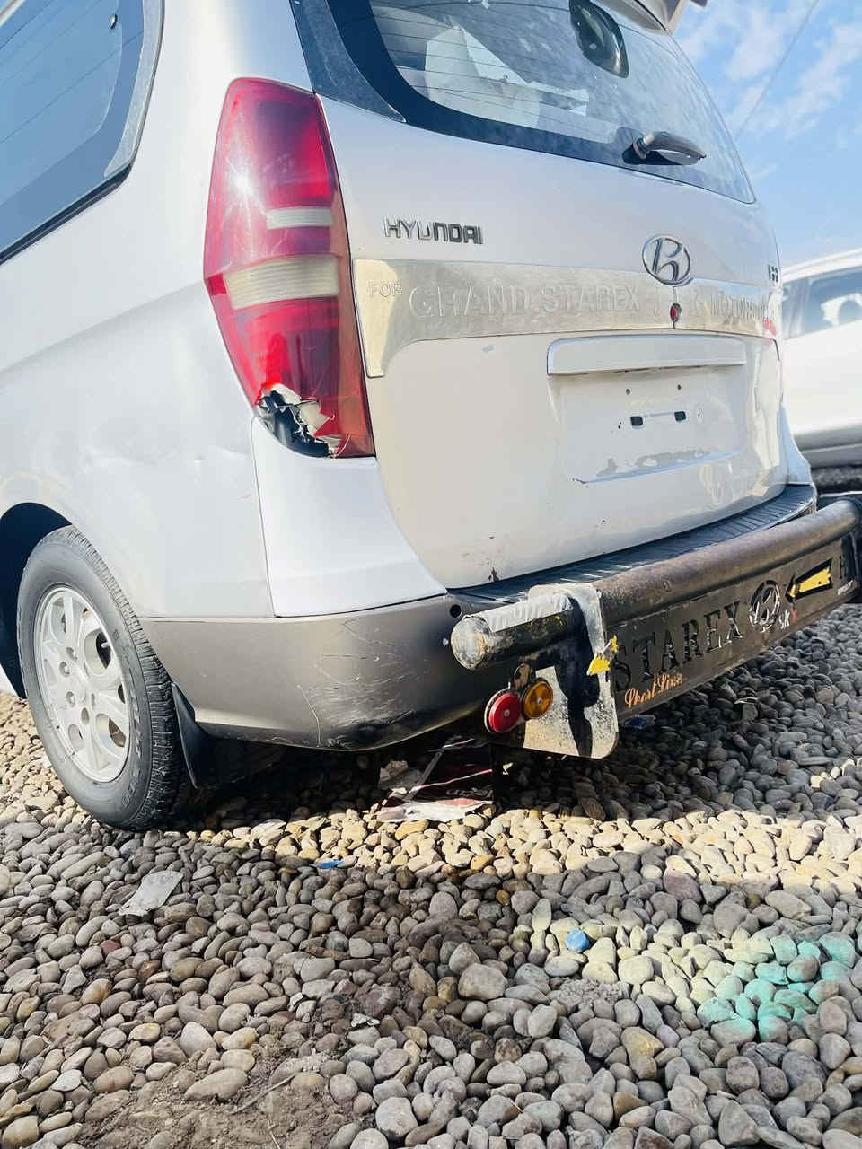 ستاركس موديل ٢٠٠٩ رقم  بابل تحويل مباشر محرك كفاله بيه الجاملغ تخم تاير كير حداديه كفاله سياره جديده مال جناي مكاني بابل الحمزه الغربي*********** السعر تعالي خاص وبيك خير وتدلل رقم الهاتف
