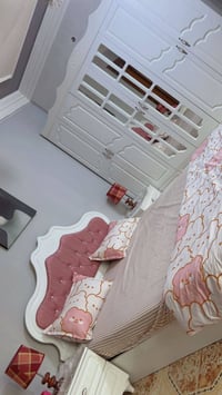 غرفة نوم • ميز وردي • حي الظباط فلوجه