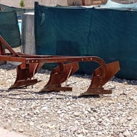للبيع • مركبة • بدون تفاصيل