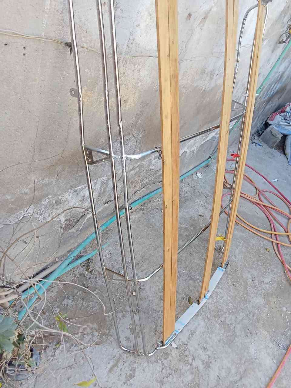 السلام عليكم سيبايا ابو علي الحداد كسر بها قليل ماشر علي  السعر 70 وبيها مجال الخاطر جيتكم العنوان بغداد مدينه الصدر ***********
