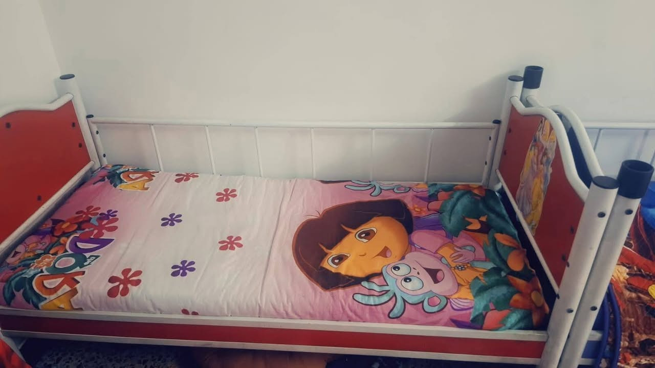 السلام عليكم
للبيع اغراض بيت
الاسعار على الخاص لطفا


**إذا كنت صاحب هذا الإعلان وتريد حذفه لأي سبب، رجاءا أرسل رسالة إلى الدعم الفني**