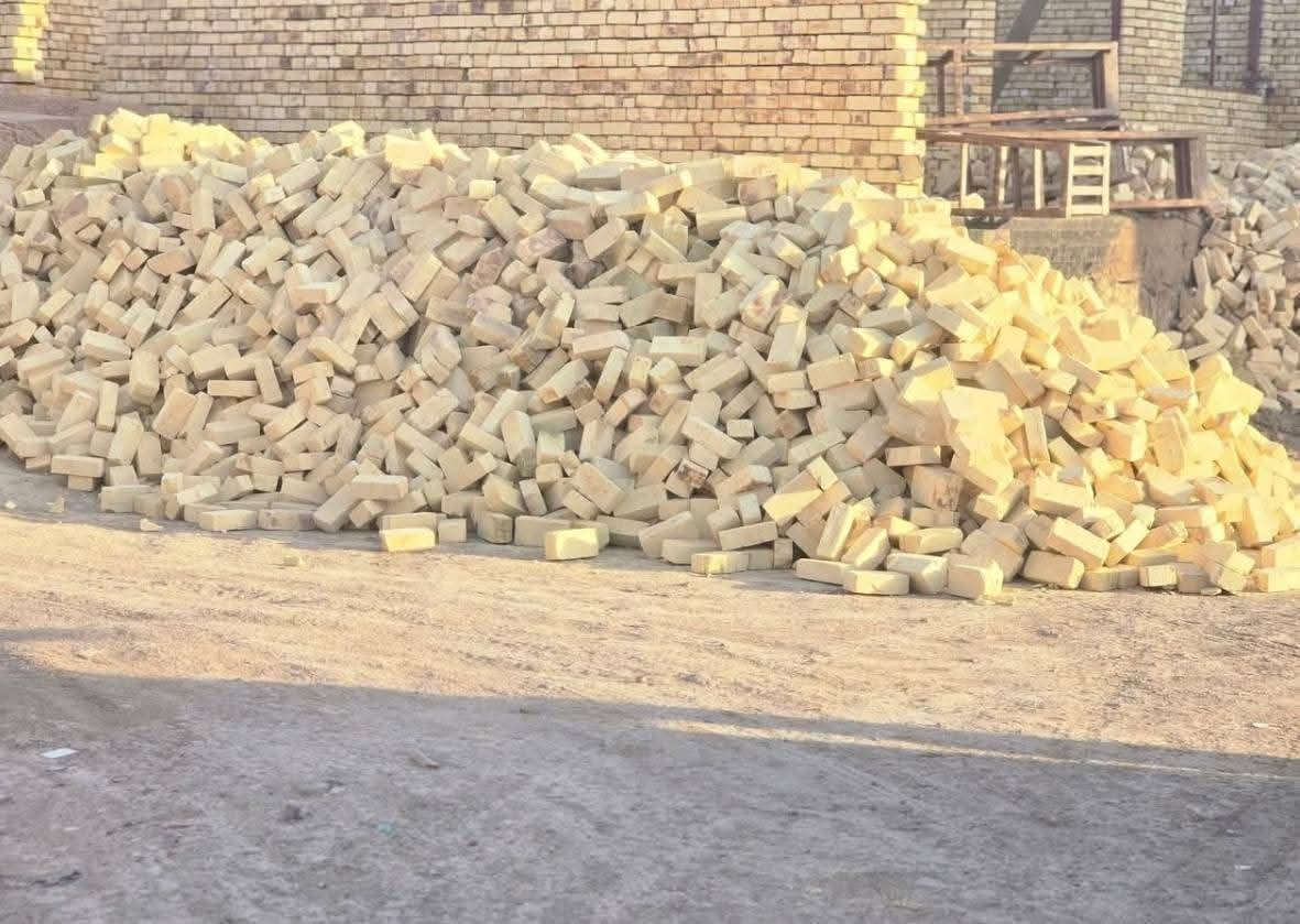 سلام عليكم طابوك الطابو شرط قوه والون وركن سعار مناسبه *********** سعر 380 الف العدد 4250 الف اتصل
