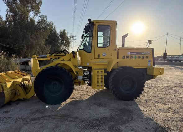 السلام عليكم Zv60 دخول جديد محرك ازوزه بم ونوزل٦سلندر فول مواصفات كير مكانيك تبريد بلادي ثلج ❄️ 
العنوان واسط الصويره ***********
