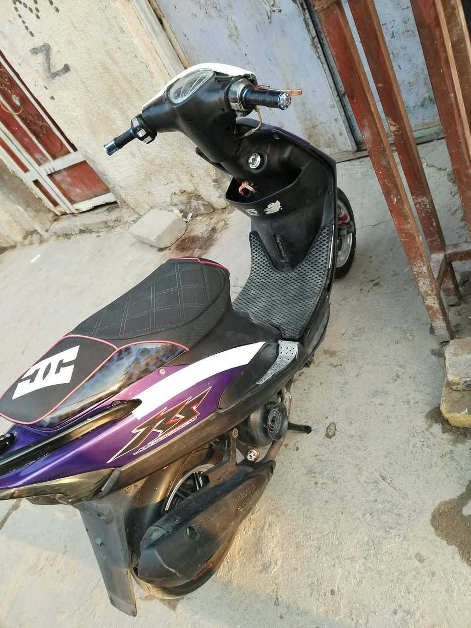 سلام عليكم دراجه ماكس عدله ✅
للبيع مكينه 50 بلاد 🙂‍↕️ 

شلعه ومعدل فولل طيران ✈️
شراي يتصل ***********
