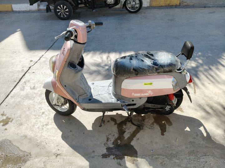 دراجه بوليس اخت لجديده سلف وهندر شغال السعر ب800 وبيهه مجال لستفسار ***********مكلف بنشر
