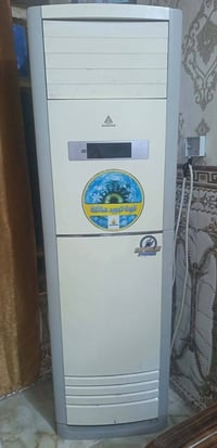 عندي سبلت الحافض3طن شغال سعر 475 عنوان بغداد 07719370690