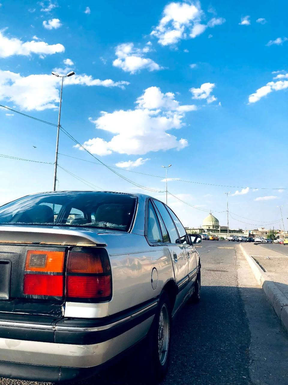 أوبل سيناتور للبيع 🚗

أوبل سيناتور مميزة وجاهزة من كل شيء بمحرك 3000 وكير ومحرك شرط. السيارة برقم نينوى إنكليزي وهي بوضع الشركة تماماً وما مصبوغة وجاهزة للاستخدام مباشرة. 
السنوية جديدة لغاية 2029 والسيارة بإسمي والتحويل ثاني يوم بدون أي تأخير والسيارة يجي وياها كوبون البنزين.
السعر المطلوب 37 ورقة وبي مجال للطيبين 
مكان السيارة في الموصل وللتواصل على الخاص أو الاتصال على الرقم ***********.
