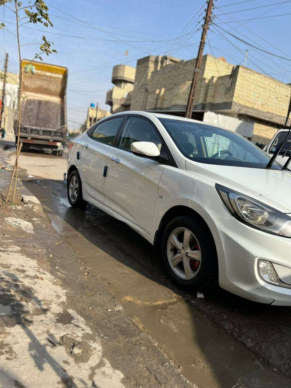 سلام عليكم اكسنت 2011خليجي 1600 كير ومكينه مكفول 
تحكم ستيرن اشاير بل مري ماشيه 195الف رقم اربيل تحويل ثاني يوم
السعر 93 وبيها مجال قليل
***********
