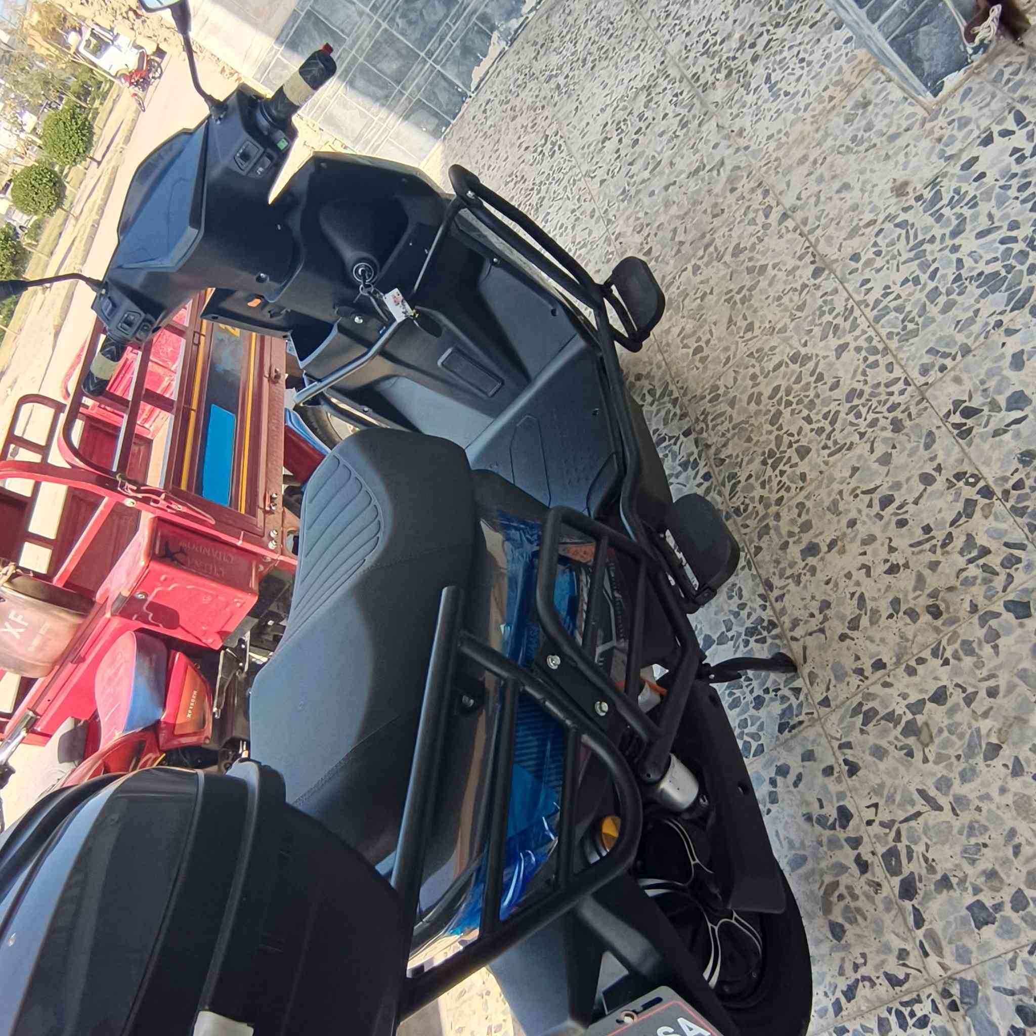 البيع موطور شحن بعده جديد موديل 26 مستخدم شي قليل 6بطاريات كبار شرط فحص وضمان كله شغال فول مواصفات نظافه وفول وين مايعجبك فحص سعر 650 مكان الرمادي التاميم الاتصال على رقم الهاتف ***********
