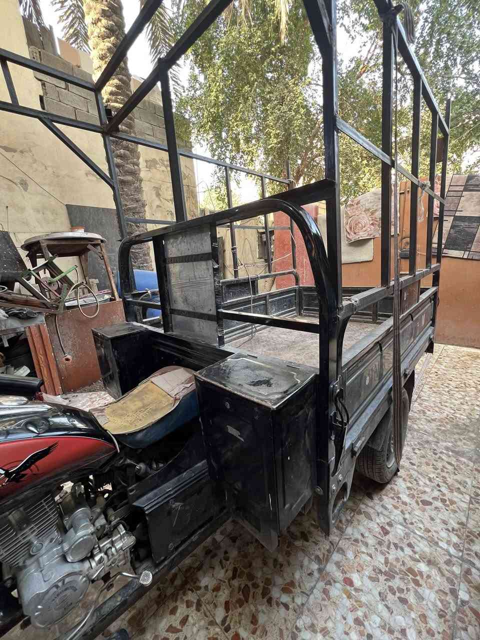 سلام عليكم ستوتة موديل ٢١نضيفة السعر مليون و٤٠٠ اوراقهة كاملة المكان دورة ابو دشير ***********
