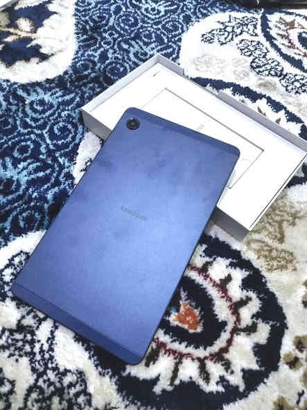 السلام عليكم Samsung Galaxy Tap A9
ايباد جديد ما مستخدم ولا لحظه هسه فتحت باكيته ونشرته اشتريته من مركز سامسونج الرئيسي بغداد جهاز اصلي. ذاكرته 64g وذاكرة رام خارجيه تصل الى 1تيرا بايت

شاشه بدقة HD فائقة الوضوح سلس كلش بالاستخدام

مناسب جدا للدراسه والعمل والتصفح اليومي سعره 158الف دينار بي مجال بسيط سبب البيع اخذت لابتوب بسعر مناسب لان يناسبني بشغلي.

ملاحظة /ضمان سنه كاملة من شركة سامسونج.  الرقم للتواصل ***********
