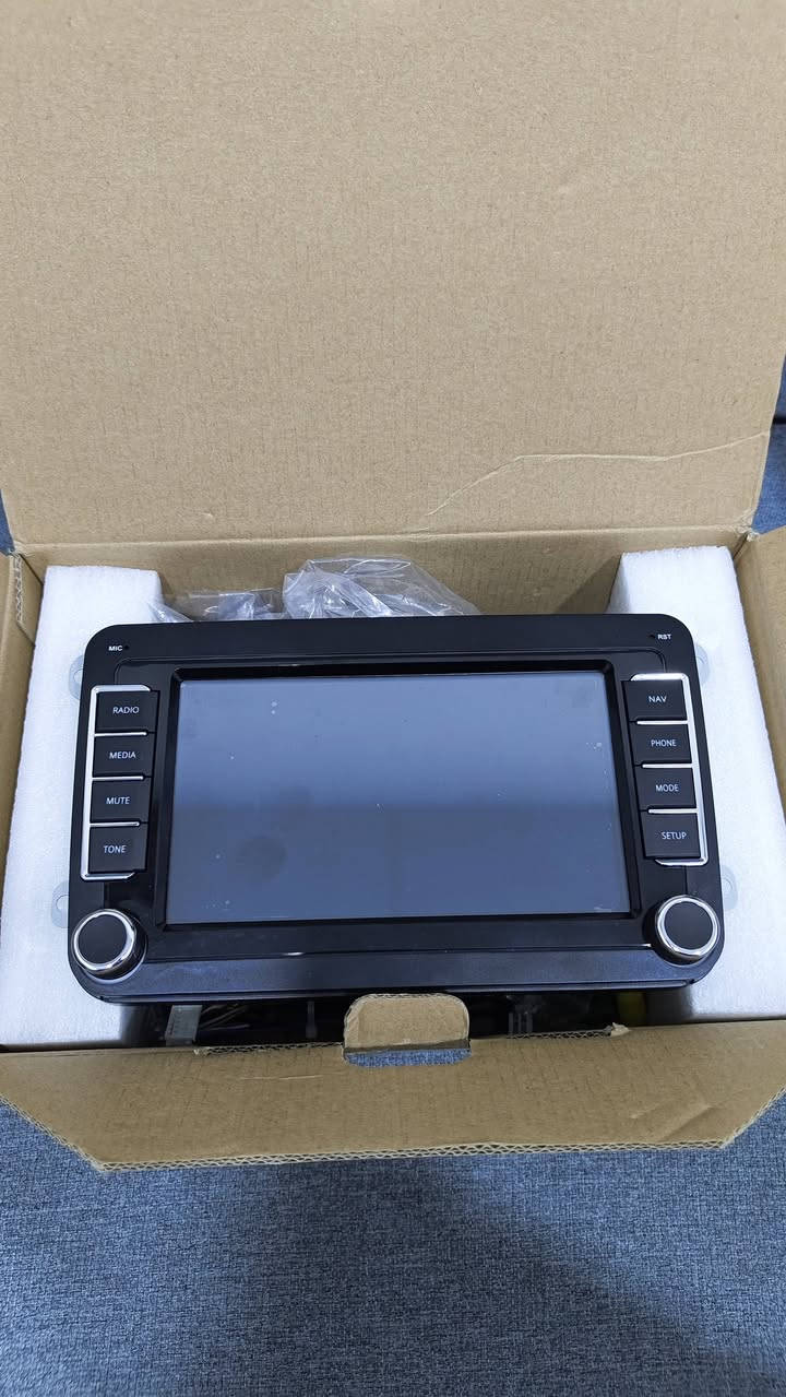 السلام عليكم شاشة مال سيارة فولكس واجن بهيج شكل جديد مال بالة  امزون اصلي نظام اندرويد،اوتو كاربلي وبلوتوث واي فاي جي بي اس فول مواصفات كامل ملحقات وياه بدون نقص يرهم لسيارات فولكس فاجن جولف، تيجوان، جيتا، وباسات

سعر 50 الف 

توصيل كل محفظات متوفر


**إذا كنت صاحب هذا الإعلان وتريد حذفه لأي سبب، رجاءا أرسل رسالة إلى الدعم الفني**