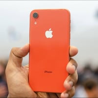 ايفون XR • مبدل بطارية • النجف حي النصر