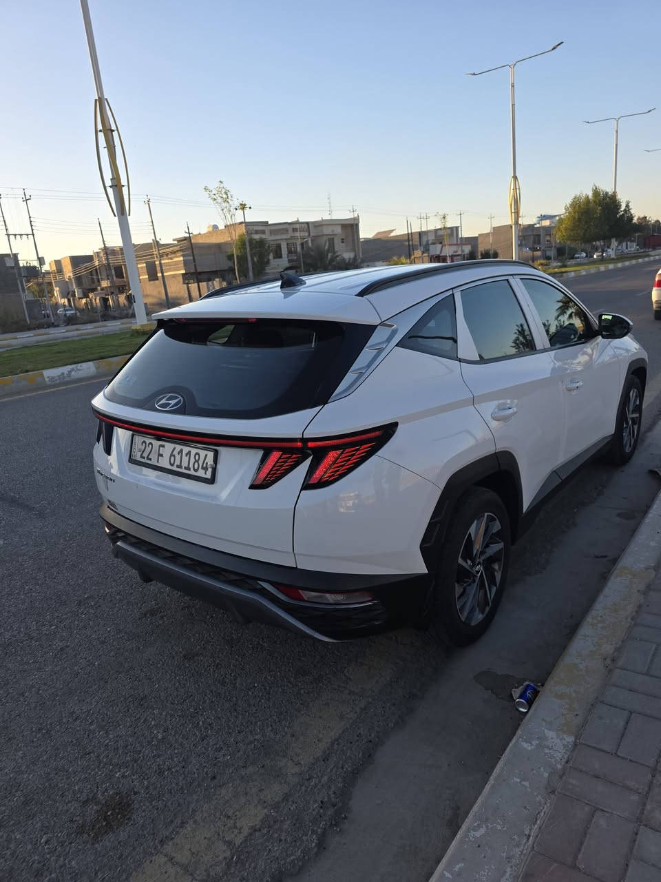 توسان خليجي 2020 رقم اربيل
محرك 2000  دوش  اقتصادي بلادي
ماشيه 80 الف
بانزين عادي تاخذ اقتصاديه
تبريد قطعتين  ثلج
حساسات امامي وخلفي
سنويه بأسمي
سيارة جديدة مال جناي
للتواصل على الهاتف  اتصال ***********
