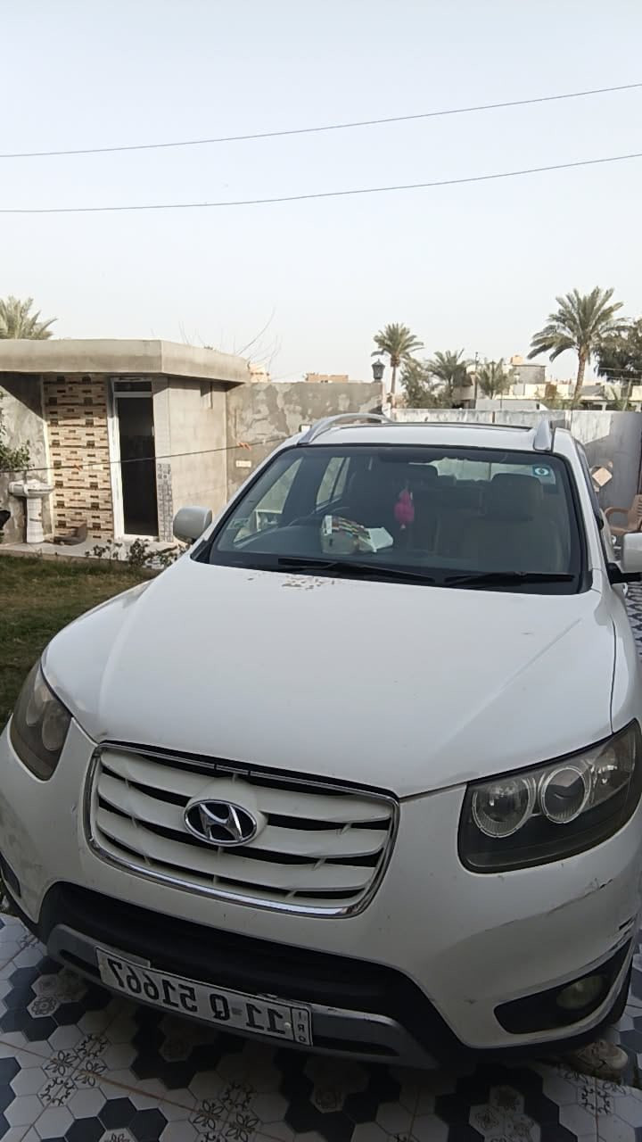 السلام عليكم

سنتافي خليجي موديل 2012 رقم بغداد  مواصفات السياره  تنته اشاير بالمري الجانبيه 7راكب كشنات كهرباء محرك 2400دوش ماشيه السياره 133قابله للزياده مكان السياره صلاح الدين بلد السعر 138وبيه مجال للشراي الاتصال 

هـ ‭0782 418 9887‬
