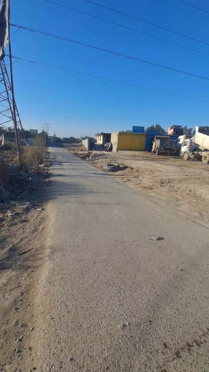 السلام عليكم يوجد.اربعه دونم ونص مقابيل النازحين خط ثالث
الشراي خاص كل الخدمات متوفره ع شارعين رقمي ‎ ***********بيه واتساب
