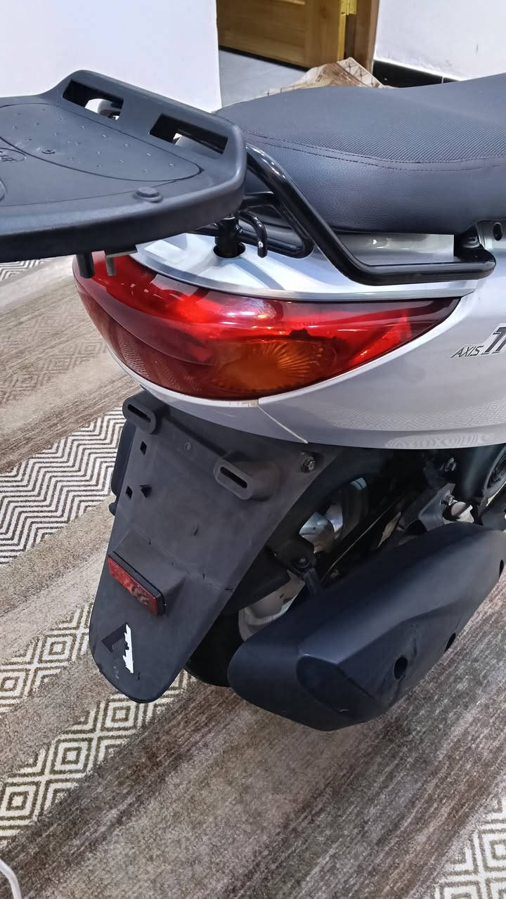 اكزز ياباني نوزل دراجة رمبه كفاله عامه مكينة بلكارتون بشرط برغي ممفتوح بيهه كفرات اصليه دراجه كلهه بلاديه سعر مليون 150 لا تكلي شبيهه مكفوله ***********
