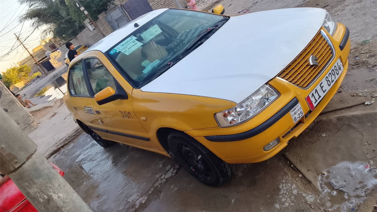 سمنت 2013 سياره جاهزه وجديده مكينه جير خير من الله السعر 37 مكان بغداد امين ***********
