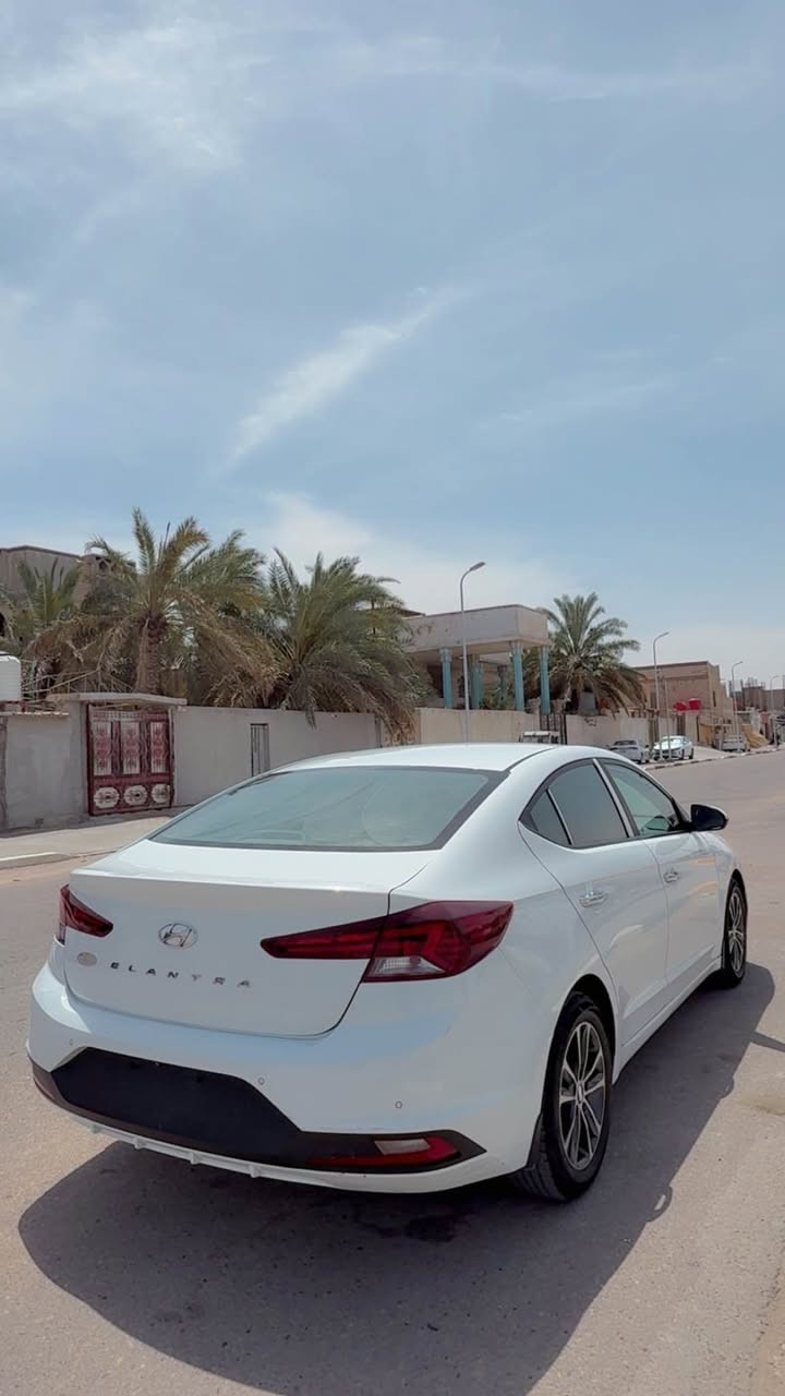 السلام عليكم ورحمة الله وبركاته 
النترا 2020 خليجي
سيارة كفااالة عاام شرط 
سيارة غير اصبع بارد مابيها
ضربة صبغ تبديل كله كفالة
فول مواصفات للاخير
سنوية لل30  ماشية. 115 الف 
عليها سيرفس كامل بالشركة يعني كل نقص ماكو
اخي العزيز انا ثاني مالك للسيارة يعني ما مبيوعة لاكثر من شخص
السعر 163 وبيها مجال وانا حاضر 
0️⃣7️⃣7️⃣2️⃣8️⃣5️⃣2️⃣0️⃣5️⃣5️⃣2️⃣ البصرة, العراق


**إذا كنت صاحب هذا الإعلان وتريد حذفه لأي سبب، رجاءا أرسل رسالة إلى الدعم الفني**
