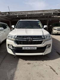 لاندكروزر • ٢٠١٣ • البصرة