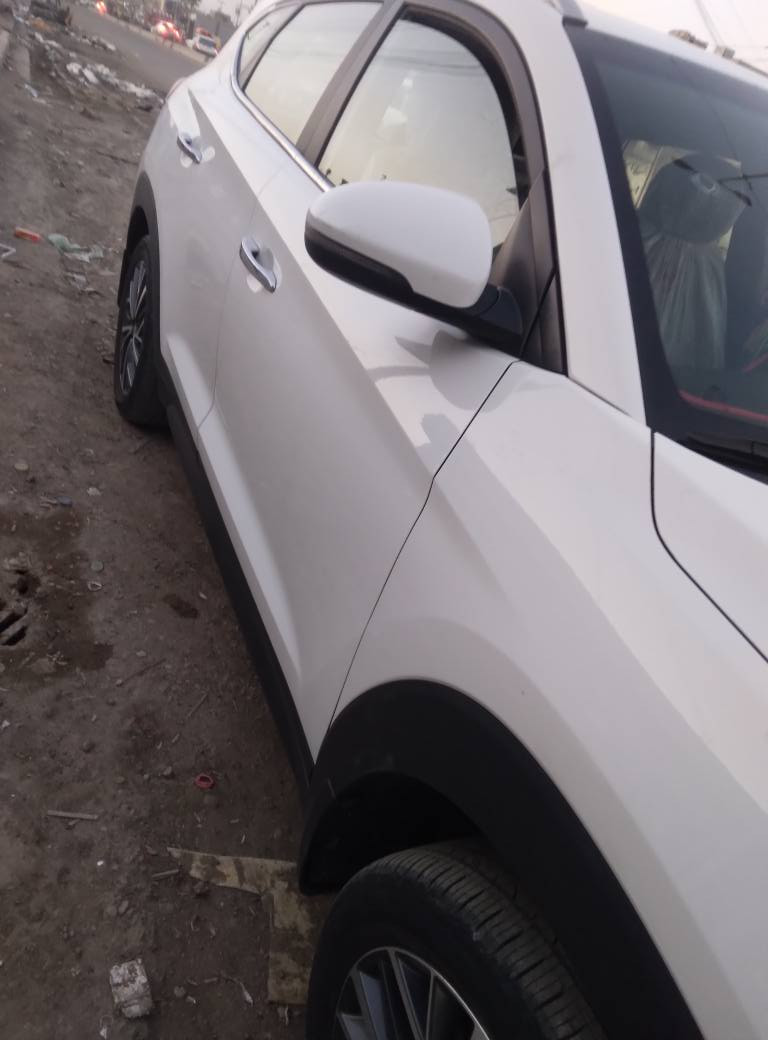 سلام عليكم توسان 2020 خليجي فول مواصفات عده البنرامه رقم بغداد مكان بغداد كفاله عده بارد شبر بل بنيد ماشيه 78الف ستفسار *********** خاص مغلق نتصل وتدلل سعر 215 وبيه مجال الشراي
