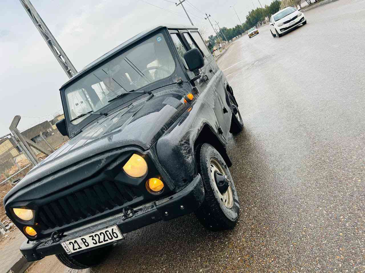 السلام عليكم واز جيب روسي للبيع موديل 2017 ماشيه 54 ألف السيارة شركة جديدة ومكفولة من الدعامية للدعامية سونارين وياها
مكينة 2700 روسي دهن كله وكالة 
گير عادي وفورويل بلاد  بيها شلعه تخبل
السيارة محدثة اضافات بيها هواي تبريد ثلج وي السويج كاميرا شاشة ايباد اصلي كاميرا خلفية كاميرات محيطية 360 درجة شاشة اضافية عالمري الداخلي داش كام اصلي منظومة كاملة شباك بلاد وشباك اضافي تحديث جديد غرفة السيارة بالجيس جديدة تخم تاير جديد باتري جديد مرشات ماسحات جدد السيارة بيها صفارة police اصلية وانذار كاملة وسماعة خارجية منظومة سماعات جديدة ودمام سستم كامل مظخم صوت حماوة ربع بالشتاء وجوه النص بالصيف بشهر تموز تفتح تبريد حماوة نص لو أقل النص بعود شخاط مروحتين اضافيات خارجية ماي راديتر زيتي السيارة صافية تخلي عليها كلاص ماي ما يتحرك رقم شمالي سليمانية مداور ثاني يوم صفر غرامات وياها برد كويتي تظليل معتم 100% وبيها عدة كاملة وغراض احتياطية للسيارة 
ترايك من الفاو لزاخو (السعر 85$) وبيها مجال قليل مكان السيارة محافظة النجف رقم الهاتف *********** بي واتساب ومفتوح مجال قليل حك الجيه
