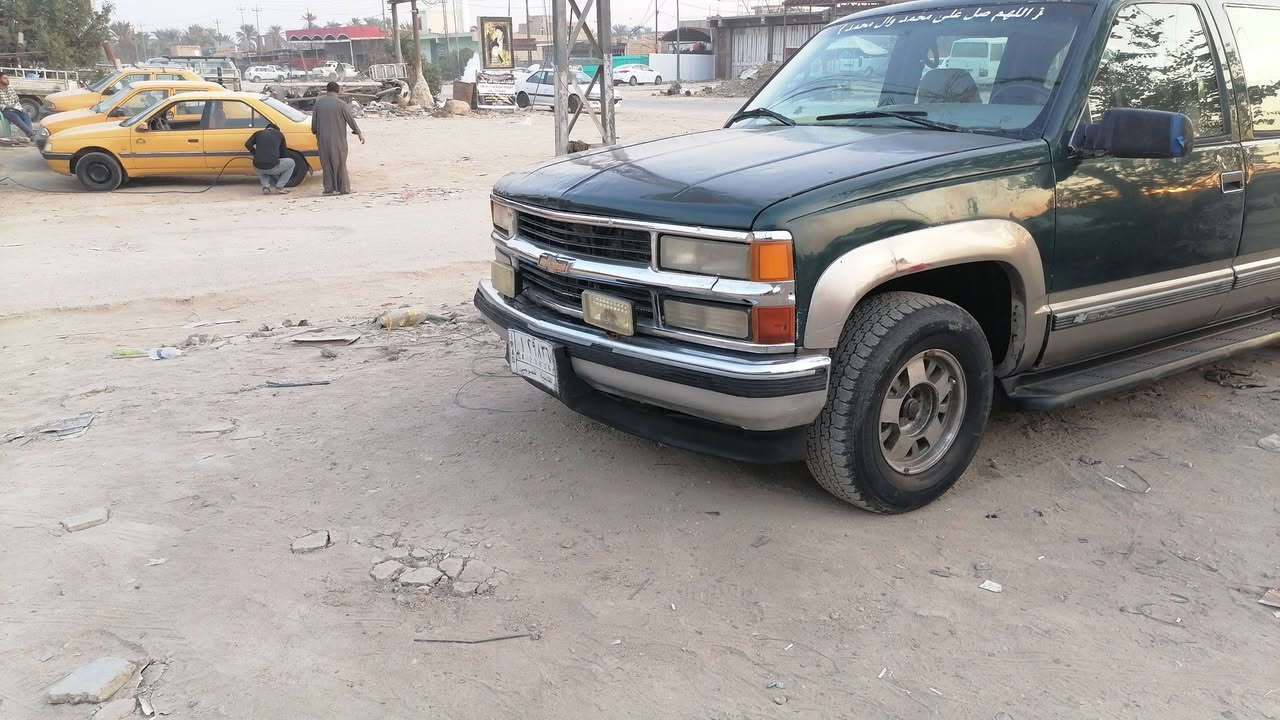 السلام عليكم جمسي للبيع موديل 98 سياره جاهزه من تبريد كهربائيات جير 700 ماكينه 305  تخم تاير ترايك للبصره سنويه ضايعه بيها فقدان والمالك موجود ما تنطيني فلوس اذا ما واجهك وياه تريد مداور تريد وكاله مكان الديوانيه دور النسيج السعر 45 بيها مجال  ***********
