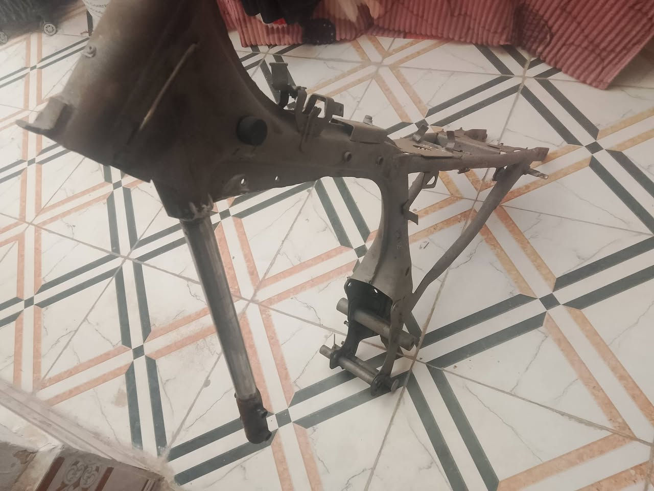 شباب سلام عليكم غراض اربع كير دبلات كدام اصليات دبلات خلفي اصليات ويل هوا وتايره كلشي مابيهن ماشه كدام مابيه شي تانكي اليموني اصلي جديد صالصه ام النجه الصليه شاصي كلك مكفول الا فطر والا الحيم والا عواج دواسه مال رجده هيه وجك صفح جدد شوته اصليه اسعارهن خاص مكاني نجف ***********
