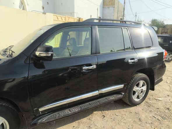 السلام عليكم
للبيع

مديل2012  كفالة من تبديل باب السائق وصبغ نصف الجاملغ الايسر كفاله شواصي ولغود واصوليات 
مكينة كير كفالة على وضع الشركة .
فول مواصفات فتحة و مري كهرباء قلاب و زراك لايت دواخل بيجي وقرميدي شاشة حساسات منظومة زنون كاملة .
جاهزة من كلشي دوشمة و ارضيات حدادة تايرات  دسكات جدد باتري 
الاتصال على الرقم غير متواجد على الفيس
***********
