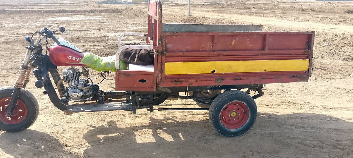 للبيع 2015 مكينه جديد شاشه مقفول وادي مقفول ***********
