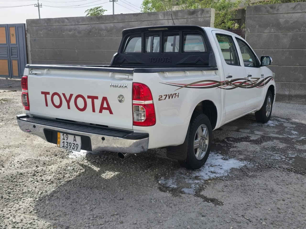 السلام عليكم اللهم صل على محمد وال محمد فلونزا موديل 15 كفاله عامه للدعاميه الاماميه الخلفيه صبغ وضربه وتبديل وبارد وشخط سياره جديده على وضع الشركه ماشيه 130 حقيقي جاهزه من كل شيء تخم تاير برجستون احداديه جديده مكينه وكير جدد شرط الفحص خطها بلادي رقم كربلاء دولي باسمي سنويه 2030 هزه 2026 شهر الثالث سياره جديده بمعنى الكلمه وجاهزه واين نقص ما بيها مكان السياره الناصريه مركز المدينه السعر 248 وبيها مجال الاستفسار على هذا الرقم ***********
