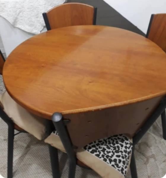 السلام عليكم
ميز طعام مستعمل للبيع وياه اربع كراسي
السعر ١٠٠ الف
مكاني بغداد حي الجامعة


**إذا كنت صاحب هذا الإعلان وتريد حذفه لأي سبب، رجاءا أرسل رسالة إلى الدعم الفني**