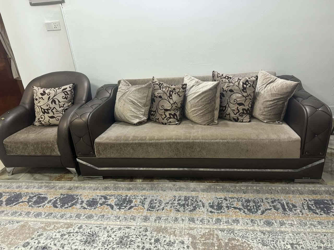 تخم للبيع جديد ونضيف يجي 10 مقاعد مكانه ديالى خانقين تواصل خاص


**إذا كنت صاحب هذا الإعلان وتريد حذفه لأي سبب، رجاءا أرسل رسالة إلى الدعم الفني**