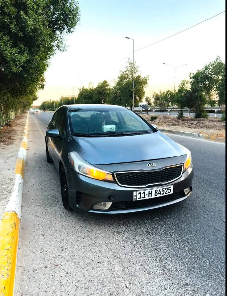 السلام عليكم
فورتي 2018
مكينه 1800دوش 
محرك كير تبريد نضافه 100%
تحكم استيرن فول 
شاشه +كامره
رادر  
منضومه زنون 
تخم تاير دلوب يباني 
دوشمه عام 

كهربائيات جديده صدر امامي خلفي جديد 
 سياره جاهزه من كلشي استخدام شخصي  
رقم بغداد دولي بسمي مصفره من كلشي تحويل مباشر

 سياره جديده بدون حادث بدون ايرباك بيها ربع بنيد صبغ فقط

***********مكاني بغداد
