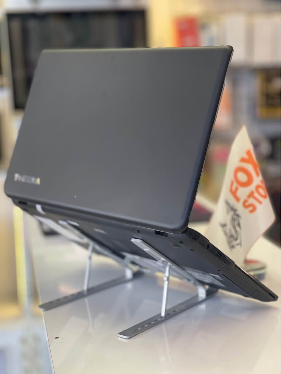 ⭕️ فقط بسعر 170 الف ⭕️

Laptop TOSHIBA 💻

Core i5 ✅

الجيل الرابع 🔥

Ram 8GB 🔥

هارد بسعة 256 ssd سريع جداً 🚀

شاشة عملاقة بحجم 17 فول HD 🖥️

منفذ HDMI port 🎞️

منفذ VGA 📽️

منفذ usb  عدد 3

منفذ aux 

بطارية تدوم اكثر من ساعة  🔋

ملاحقات الجهاز شاحنة اصلية 🔌 + حقيبة 

نظافة الابتوب 99٪؜

العنوان الموصل الزهور دورة سيدة الجميلة  📍

مجاور قهوة السرحان مكتب فوكس ستور 

يتوفر توصيل جميع محافظات العراق 🚚🚛🚚🚛

تفاصيل اكثر :☎️ ***********.☎️*********** موصل, نينوى
