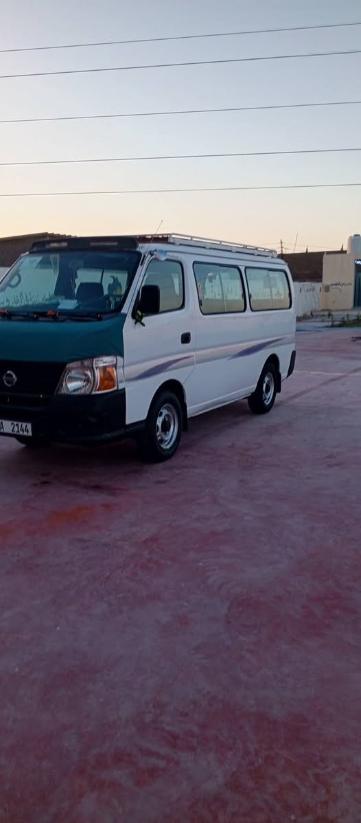 (أدمن وافق ) سلام عليكم نيسان يورفان ناصي 10 رقم واسط بسمي تحويل ثاني يوم كير ومحرك واكسل كفاله تخم تاير  مصفره هيه وغراماته العنوان بغداد  الرقم الهاتف ***********
