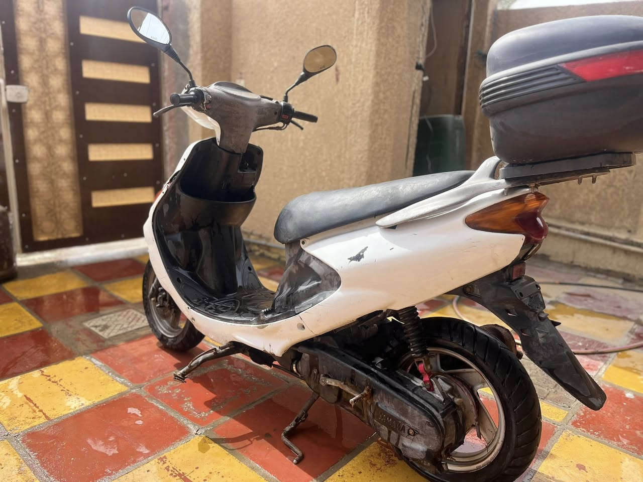 السلام عليكم
اكزز للبيع الدراجة نضيفة جداً وناعمه سلف وهندر كامله للاخير 
السعر 350 وبيه مجال بسيط 
***********
بابل مركز الحلة
