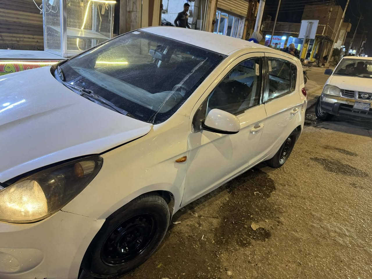 السلام عليكم للبيع اي عشرين ٢٠١٢
بيها نواقص بسيطه كماليات سياره جاهزه مكينه تخبل كير اوتو رقم كربلاء الماني
ب٦٧ وبيها مجال
***********
