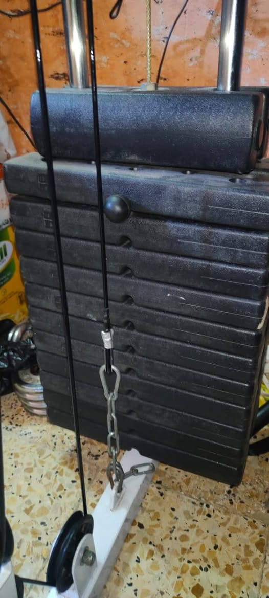 سلام عليكم هذا الجهاز للبيع السعر 250وبيع مجال للشراي للاستفسار الاتصال او مراسلت الرقم عن طريق الواتساب ***********
