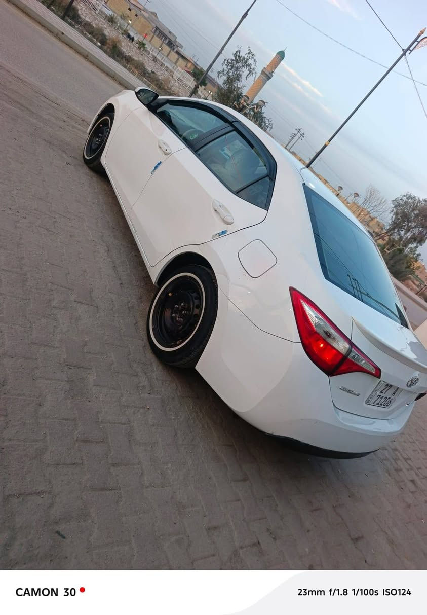 السلام عليكم
كورلا للبيع موديل 2016 رقم ذي قار دولي بسمنه سنويه لل 30 حادثه جاملغ وبنيد 
جاهزه مكينه وگير1800 شرط جديد ومامفتوحات حداديه تخم تاير تبريد كهربائيات شاشه كامره كلها شغاله
السعر ب 103
رقمي ***********
