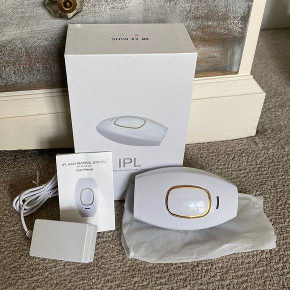 السلام عليكم ليزر منزلي جديد غير مستخدم شركه IPL للبيع تفاصيل والسعر ع الخاص


**إذا كنت صاحب هذا الإعلان وتريد حذفه لأي سبب، رجاءا أرسل رسالة إلى الدعم الفني**