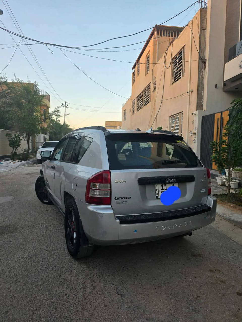 سلام عليكم جيب كومباس موديل ٢٠٠٧ بسمي تحويل مباشر محرك كير صدر خير من الله  تبريد كفالهتخم تاير بيها قطعتين صبغ بدون دواخل محرك ٢٤٠٠ سياره خير من الله سعرها ٧٥ وبيها مجال بسيط اي استفسار اتصل على الرقم *********** ابو مصطفى مكان بغداد دوره
