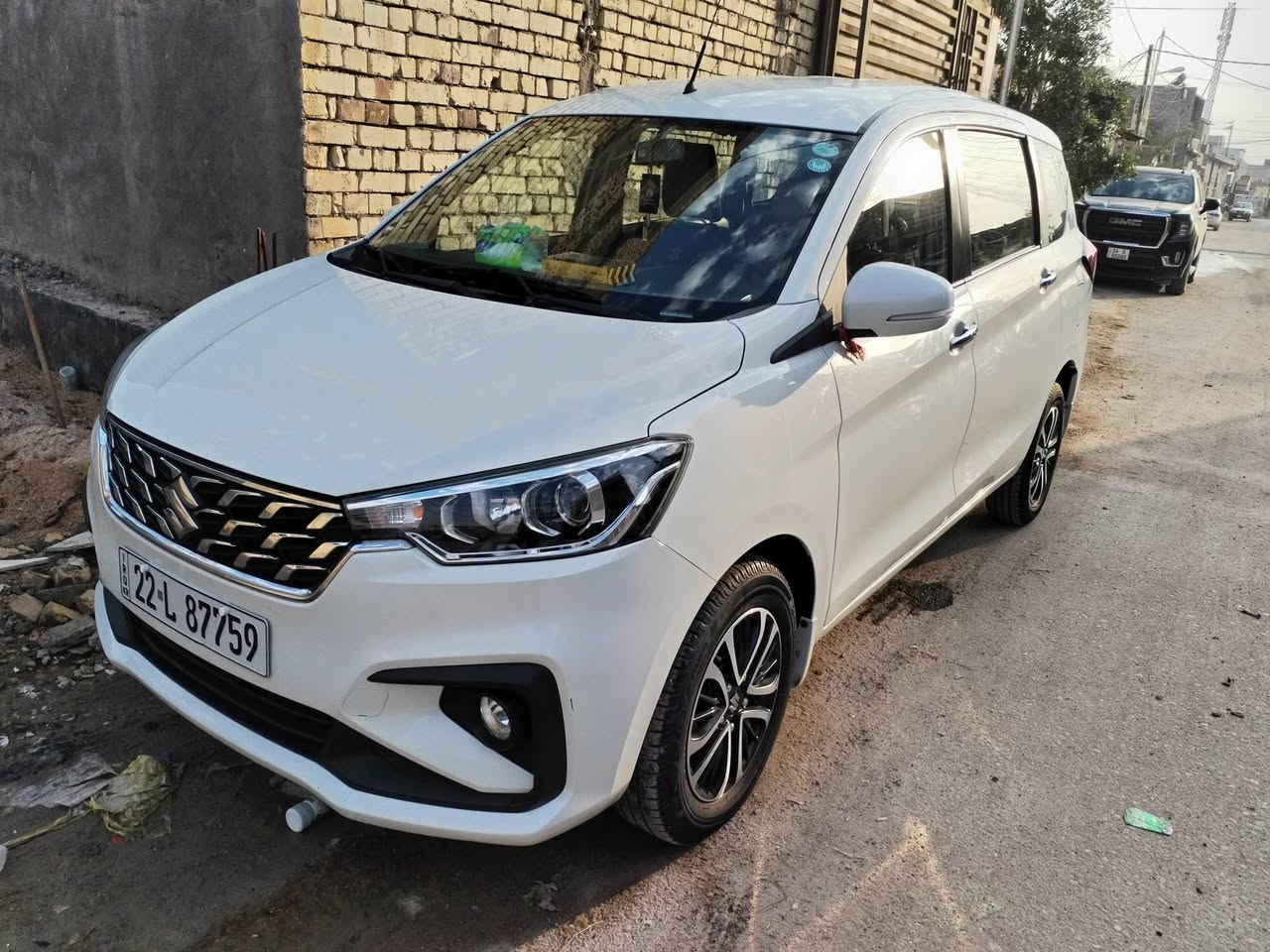 س
سازوكي ارتيكا ٢٠٢٤ فول مكفول رقم اربيل بسمي ماشي ٣٣  الف السعر ١٥٠ ورقه  ***********
