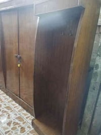 غرفه صاج ام خمسة أبواب السعر ٤٠٠الف ٠٧٧١٢٧٧٤٧٠٦